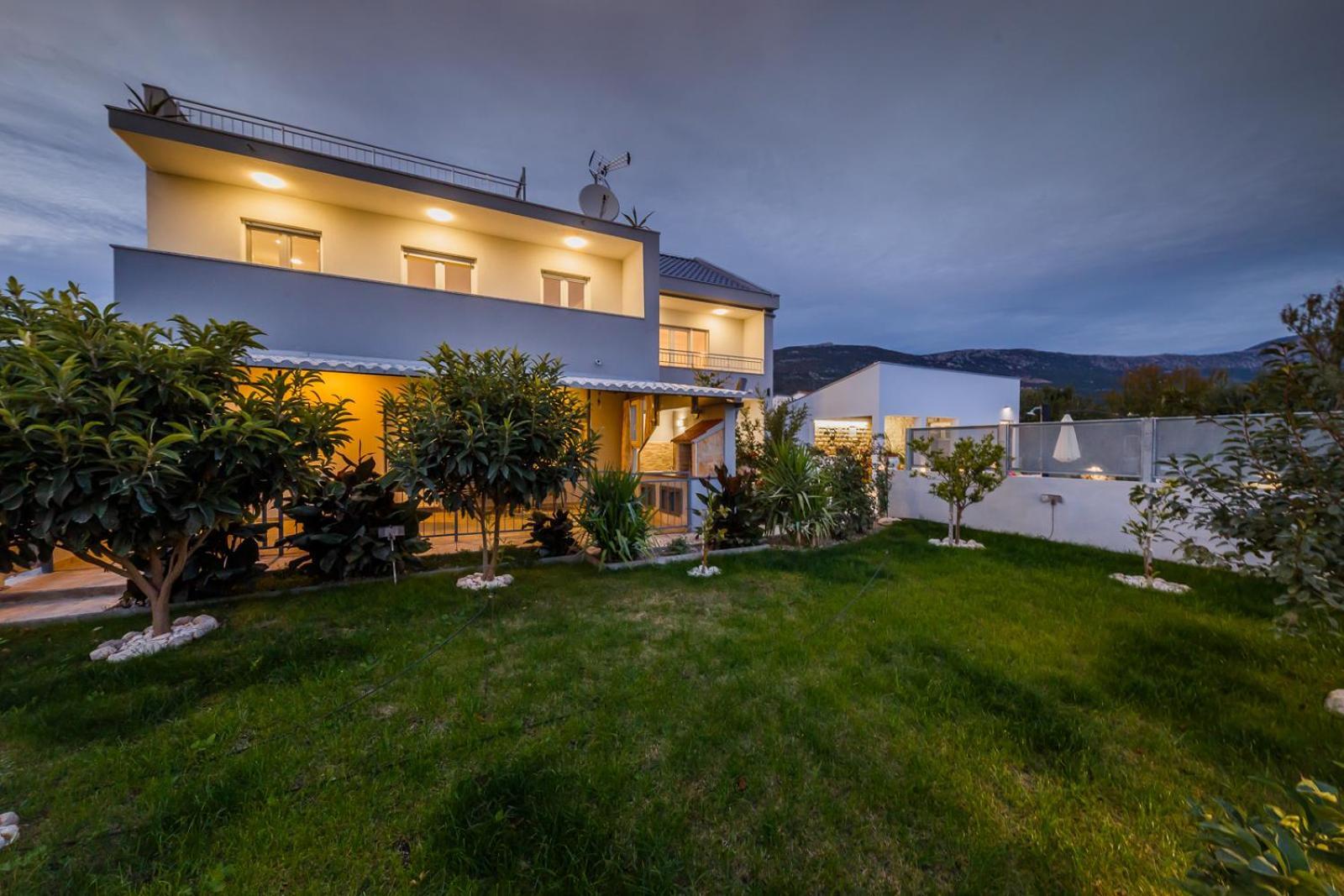 Ferienhaus Elias Nikola Kaštela Εξωτερικό φωτογραφία
